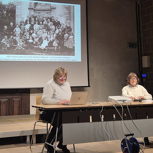 Les oratrices Sylviane Tinembart et Irène Keller